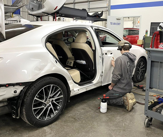 Auto Body Repair in Evansville, IN